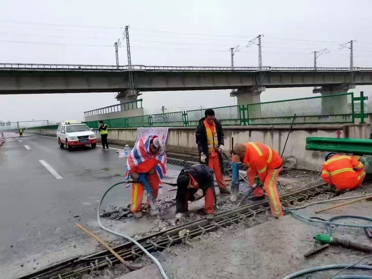 宁阳桥梁伸缩缝抢修料